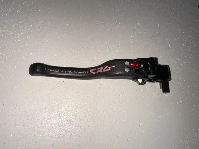 2009-2014 Yamaha R1 CRG Carbon Fiber Shorty Levers in Sport Bikes in Markham / York Region - Image 9