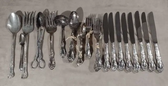 Vintage Flatware Set431543526003189760