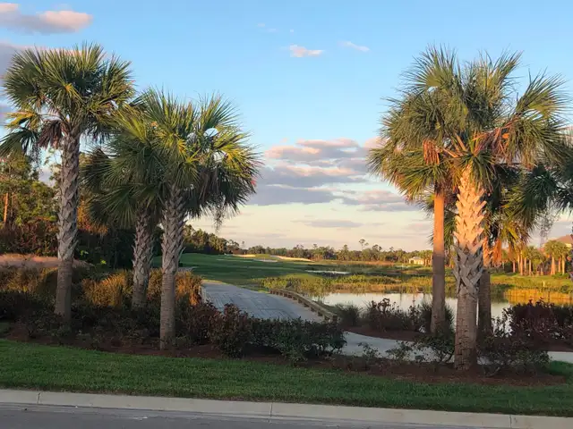 2 bedroom condo in Heritage Landing Golf & Country Club Florida in Florida in Canada - Image 10
