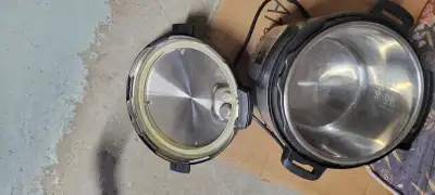 TWO COFFEE MAKERS EACH $5, INSTAPOT IN GOOD CONDITION $25ONLY N, View more