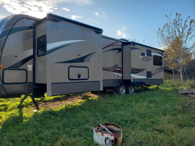 2015 keystone cougar for sale in Travel Trailers & Campers in City of Halifax - Image 2
