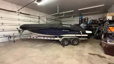 PRIVATE DEAL – BRAND NEW 2025 Hurricane Sundeck Sport 205 This boat was won at the Hard Rock Casino,...