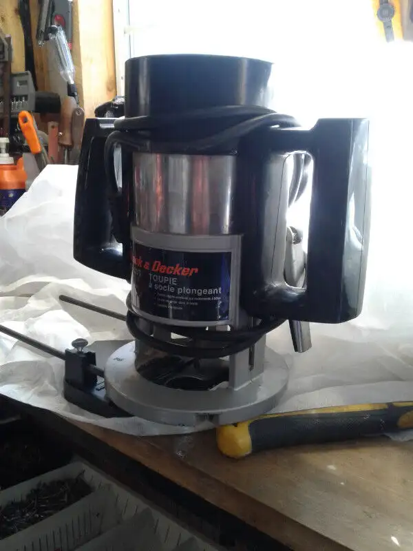 Toupie a Bois ( Black & Decker).63848997138945121