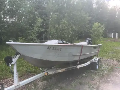 I am selling my 1995 Lowe aluminum fishing boat, complete with a 60 horsepower Mercury engine, trail...