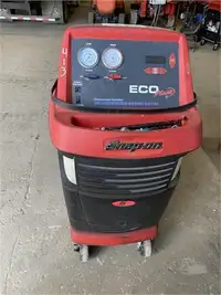 SNAP ON Eco Plus refrigerant  service unit