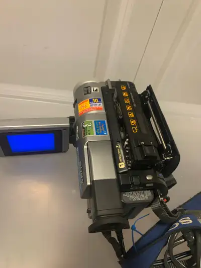 Sony Digital8 Handycam TRV315 , View more