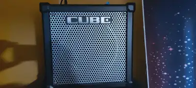 ampli roland, View more