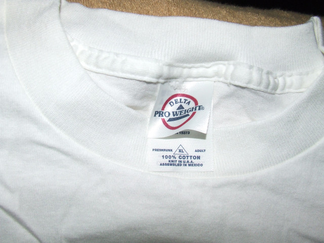 I Am Canadian T Shirt - White - XL - $15.00 in Men's in Belleville - Image 3