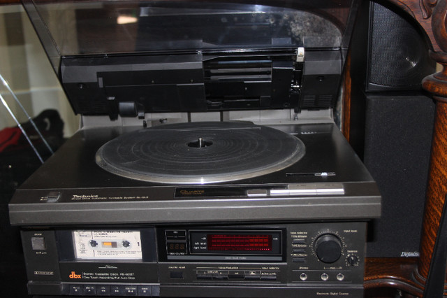Technics Linear Tracking SL-QL5 Turntable in Stereo Systems & Home Theatre in City of Toronto - Image 3