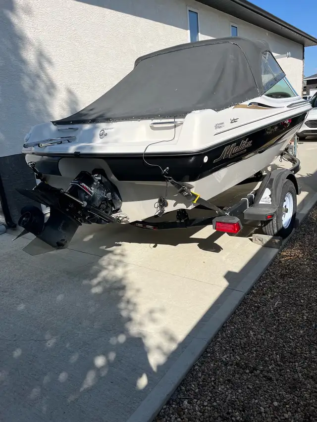 2002 Malibu M1750 Sport Boat in Powerboats & Motorboats in Moose Jaw - Image 8