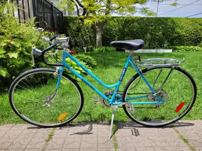 VÉLO EMPIRE ROYALE POUR FEMME, View more