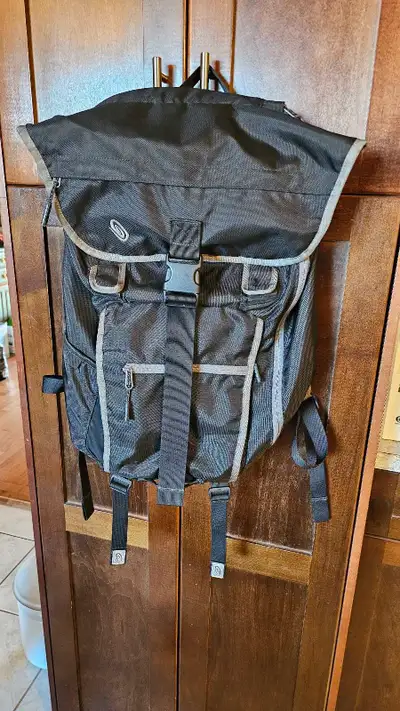 Timbuk2 Phoenix Cycling Backpack Weight 2 lbs. 10 oz. Best Use Bike Commuting,Yoga Dimensions 21.2 x...
