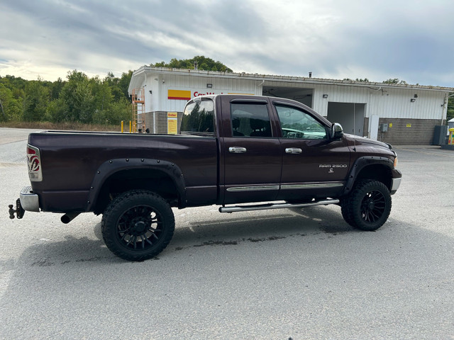 2005 Ram2500 in Cars & Trucks in Trenton - Image 4