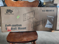 Full motion TV wall Mount
