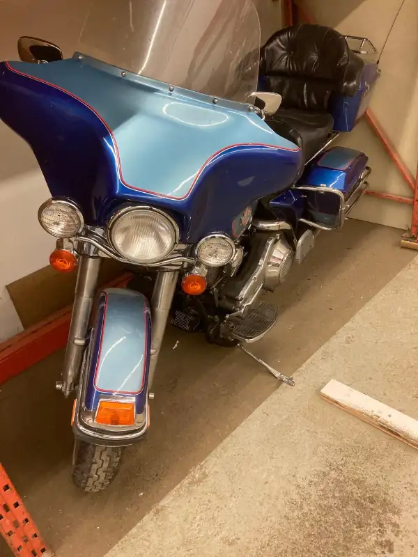 1988 Electra Glide Classic in Touring in Regina - Image 3