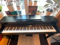 Piano for sale - Roland HP603