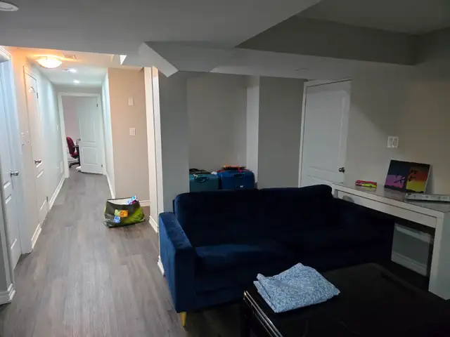 Room for rent 5 min from UFT Scarborough in Room Rentals & Roommates in City of Toronto - Image 6