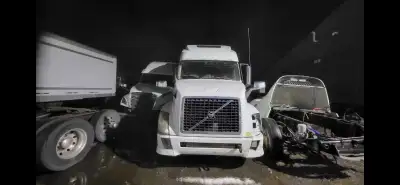selling parts off of a 2012 volvo vnl, View more
