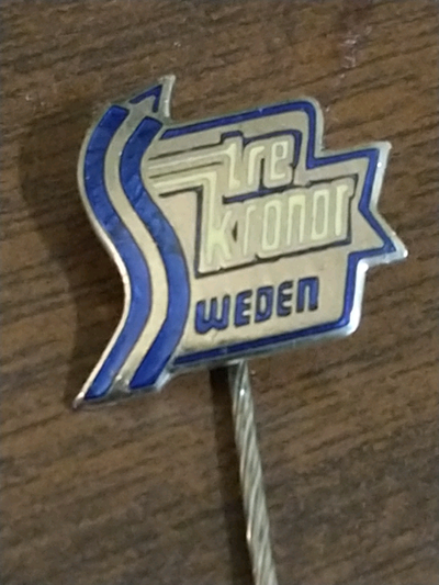 Swedish Hockey Federation Tre Kronor lapel/stickpin, View more