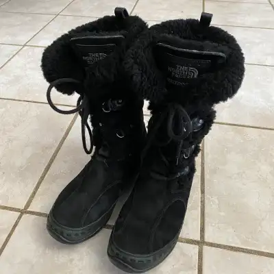 The North Face size 7 women’s winter boots, View more
