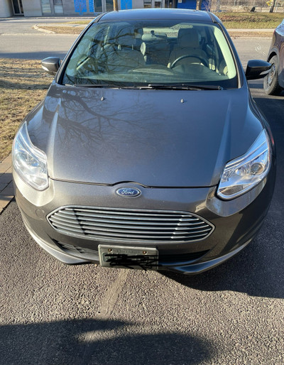 2017 Ford Focus Electric. Low KMs.
