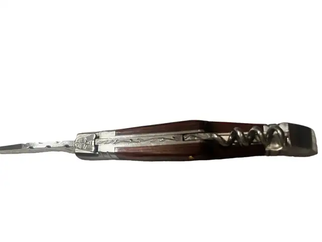 Bin 5 Classic Laguiole Corkscrew Knife Ironwood Handle in Kitchen & Dining Wares in Calgary - Image 6