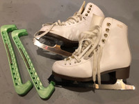 Women's Figure Skates Size 5.5 with Guards