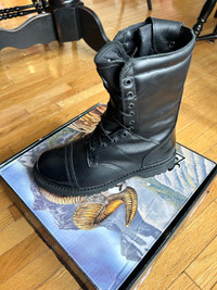 Rocky Boots - Side zipper Jump Boot. Size 10W