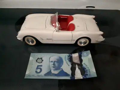 For sale is a 1953 Corvette diecast model. Perfect condition was always in a display case. Please re...