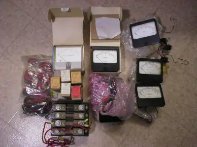 PRECISION SHUNT PANEL METER SIMPSON VOLTMETER VOLTMETRE DC AC, View more