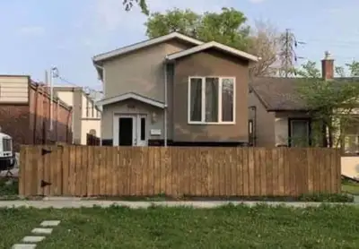 Furnished bedroom available in a separate entrance basement. Safe and quiet neighborhood, close to d...