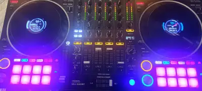 DDJ-1000SRT DJ Controller Serato Pro ddj 1000 ddj1000 srt, View more