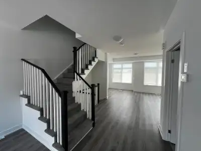 3 Bedroom 3 Bathroom Townhome / Brand New / Stouffville