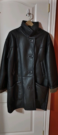New Mint Condition Genuine Leather Women's Shearling Jacket