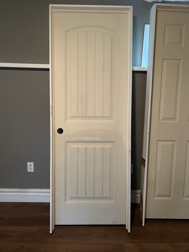 28X80 Cheyenne style prehung interior door  in Windows, Doors & Trim in Yarmouth