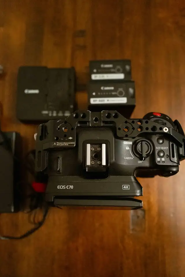 Canon EOS C70 + BP-A60 & BP-A30 batteries + charger62863275650562124