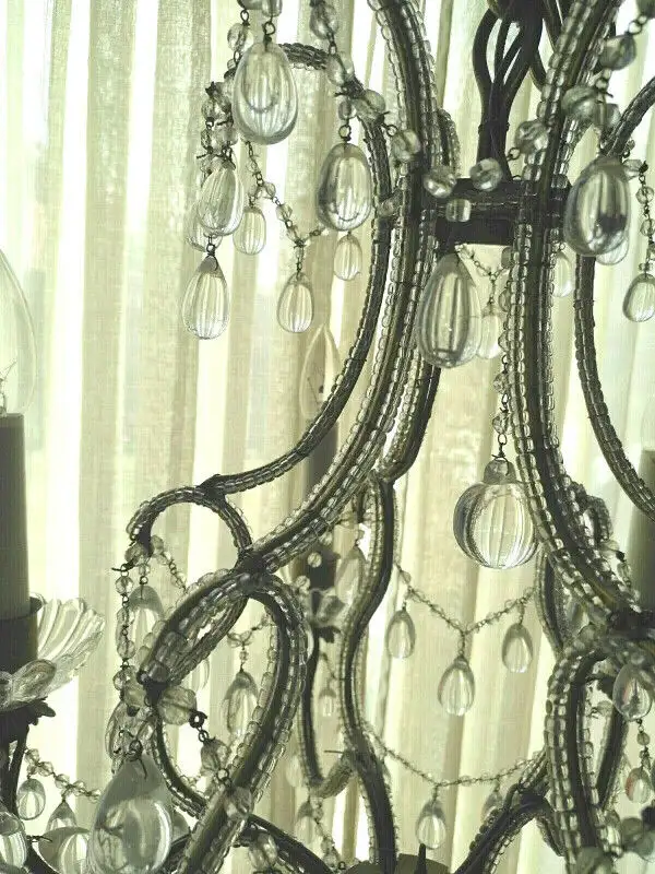 Italian Chandelier6 LightBlown Glass Drops Macaroni Beads in Indoor Lighting & Fans in Markham / York Region - Image 8