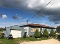 Farm House For Sale 50 Acres  Bungalow House Hwy 10