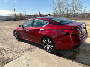2022 Nissan Altima Platinum