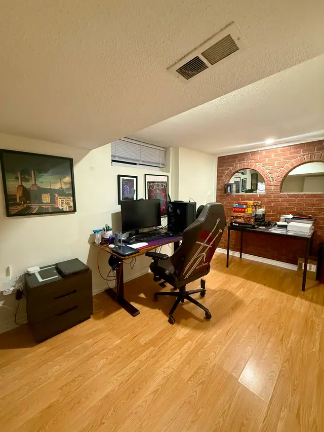Photo 8