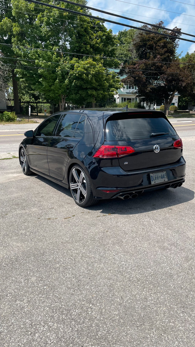 2016 Volkswagen Golf R in Cars & Trucks in Markham / York Region - Image 2