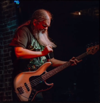 Experienced alt-rock bassist looking for new project, View more