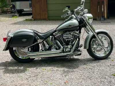 NOT VULNERABLE TO SCAMMERS, SORRY--- FREE INDOOR WINTER STORAGE ****2003 Harley-Davidson 100th Anniv...