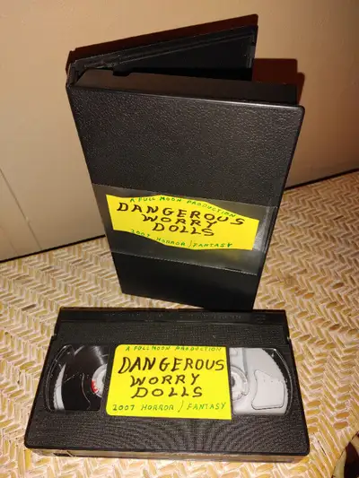 Vintage VHS tape...... selling as a blank..... DANGEROUS MURDER DOLLS........2007 HORROR / FANTASY.....