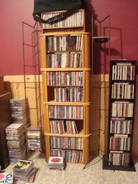 Selling My whole Music Collection - Over 1300 CD's=15,000 songs+ dans CD, DVD et Blu-ray  à Kitchener / Waterloo - Image 4