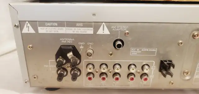 Kenwood KR-930 AM-FM Stereo Tuner Amplifier in Stereo Systems & Home Theatre in Mississauga / Peel Region - Image 5