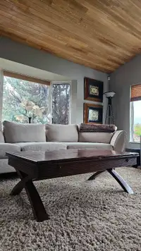 Solid Wood Expandable Table