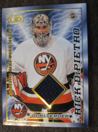 2003-04 Pacific Heads Up #19 Rick Dipietro hockey carte (card)