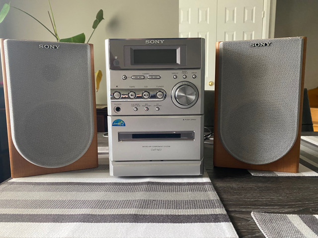 Sony CD/Cassette/radio in General Electronics in Oshawa / Durham Region