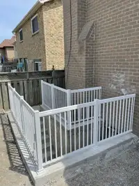 Aluminum railings 
